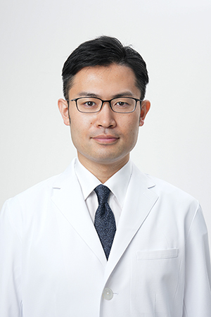 高信 径介